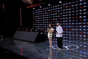 Hope：训练赛在尝试各种各样的英雄，老猪英雄池深 队伍进步很多